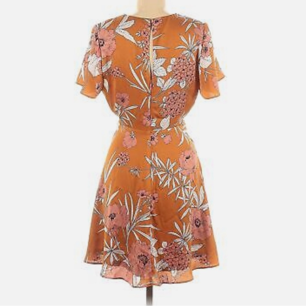 Express floral dress petite - Picture 2 of 4